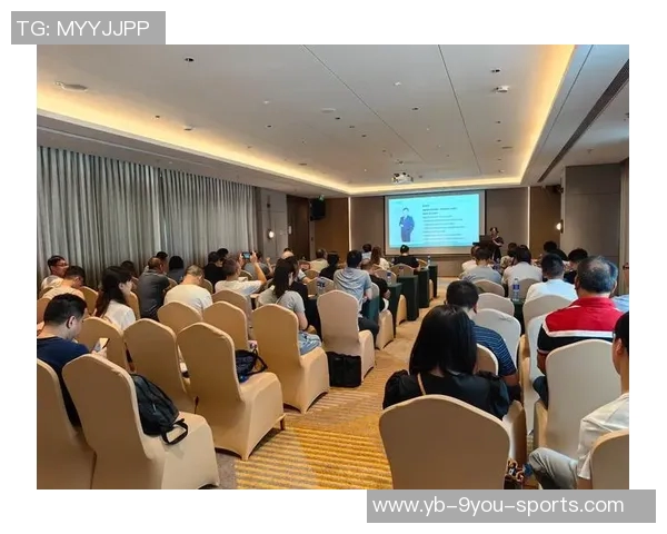 足球协会召开三大重要会议聚焦注册转会与教练员发展策略