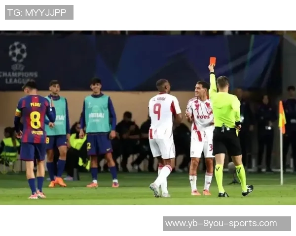 姆巴佩未入FIFA最佳阵引发热议格子萨拉赫曾遭遇相似困境